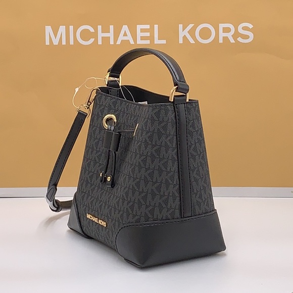 MICHAEL KORS MERCER Small Logo Bucket crossbody Bag Black signature color - Picture 5 of 16